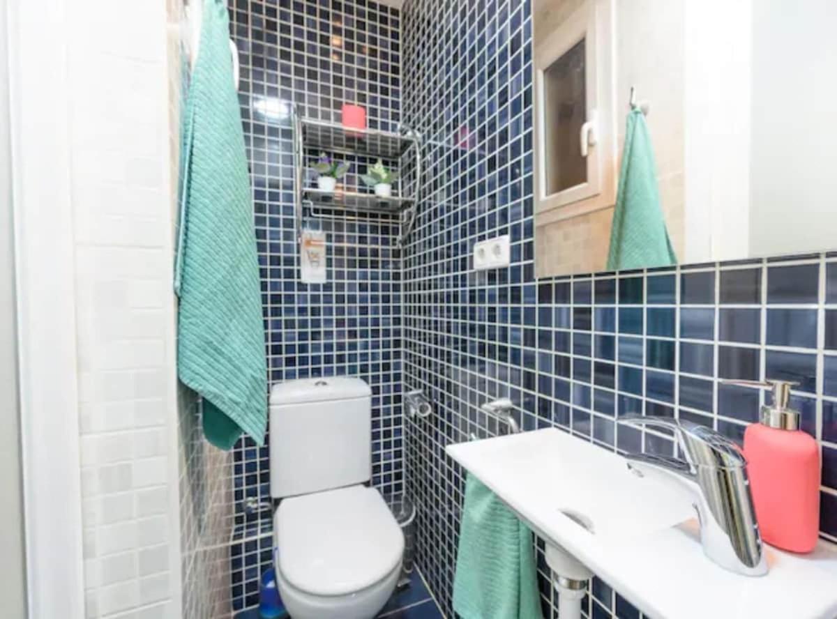 Ramblas Spacious & Design 4br Flat With Balcony 15m Ramblas Barcelona