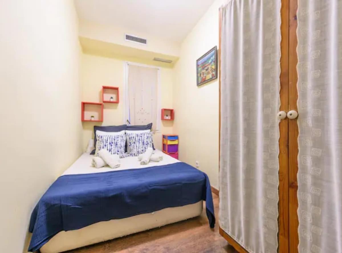Ramblas Spacious & Design 4br Flat With Balcony 15m Ramblas Barcelona