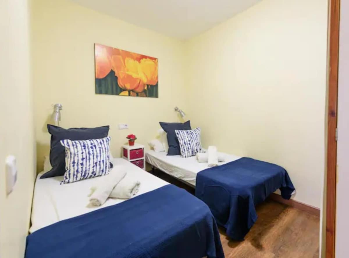 Ramblas Spacious & Design 4br Flat With Balcony 15m Ramblas * Barcelona