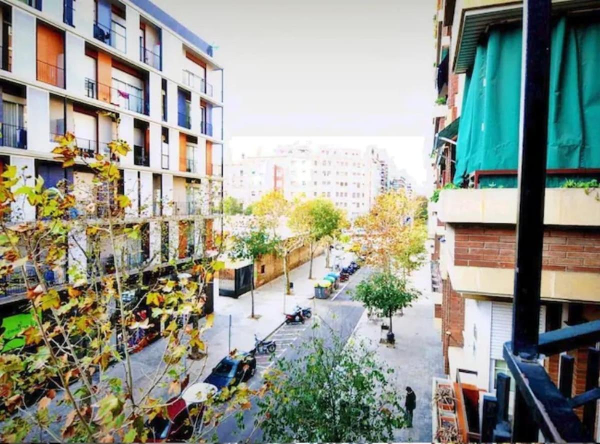 Apartment Ramblas Spacious & Design 4br Flat With Balcony 15m Ramblas